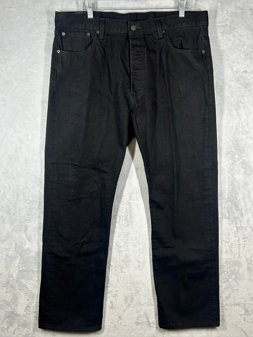 Levi's 501 Jeans Men's Size 40x32 Straight Leg Denim Black Jeans Button Fly